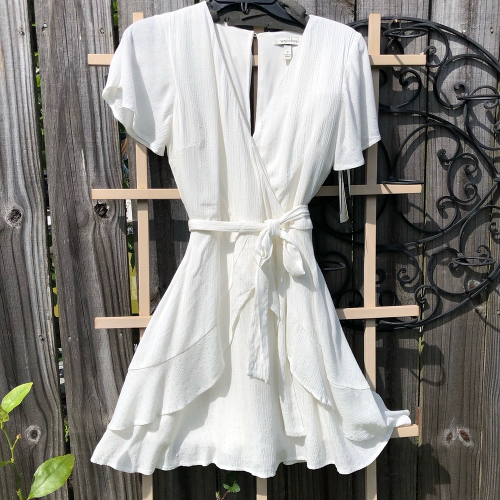 NWT Speechless White w/ silver threads Dress 3